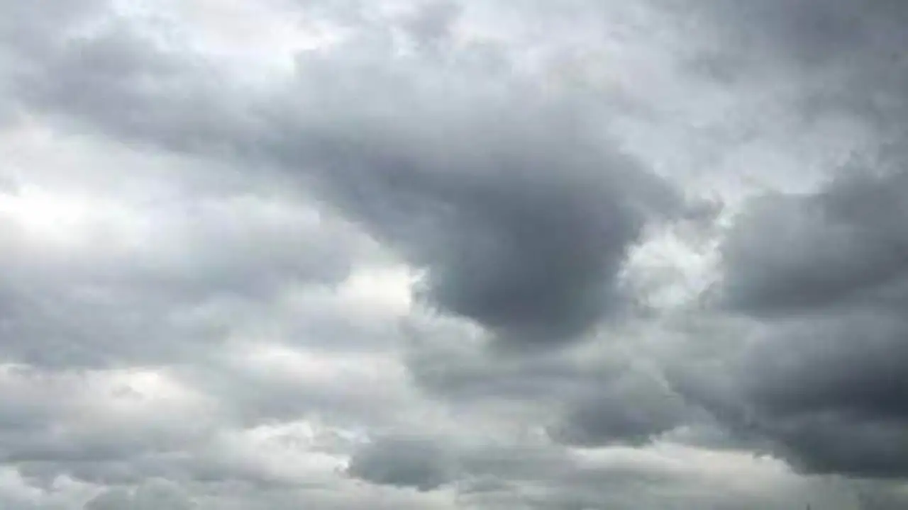 تقلبات جوية مرتقبة.. خرائط الأمطار والرياح تضرب محافظات مصر خلال ساعات الأربعاء